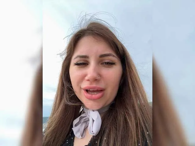 -LeiaProseccina-'s Thumb Image