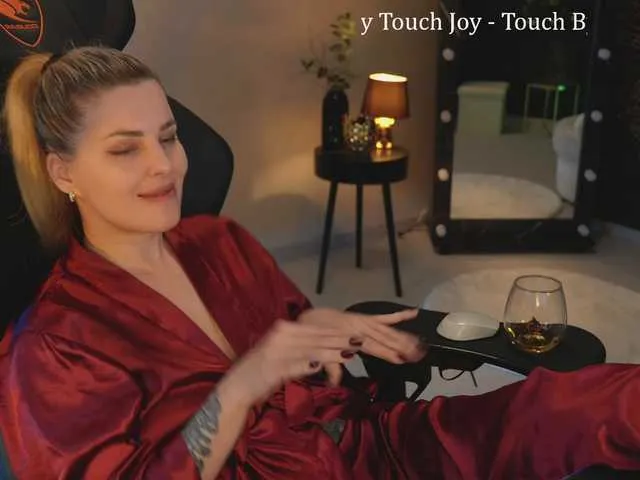 -Queen-Maria- Image 5