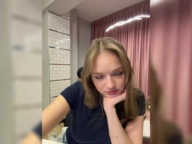 Lunaaaura's Thumb Image