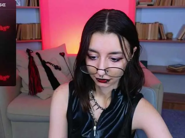 MistressMarcelline Image 7