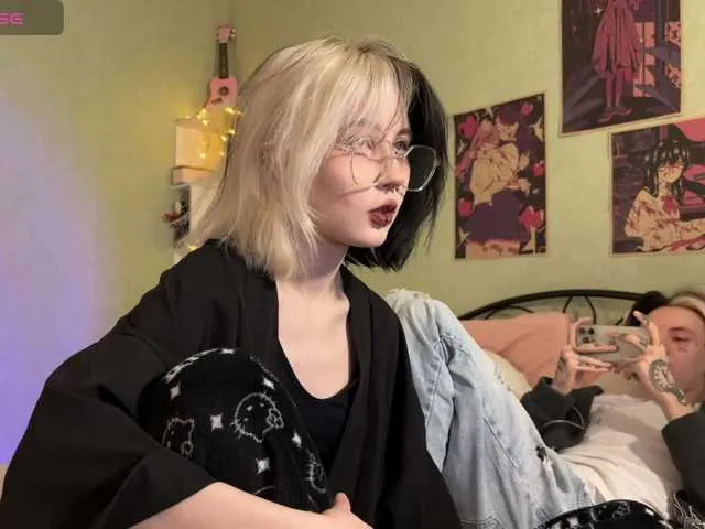 VeryRareTwins's Thumb Image