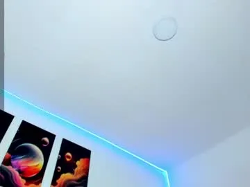 goldenhugecocktss Image 5