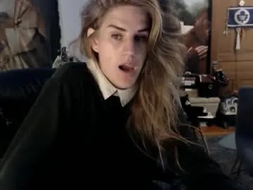 katiecutie_5 Image 11