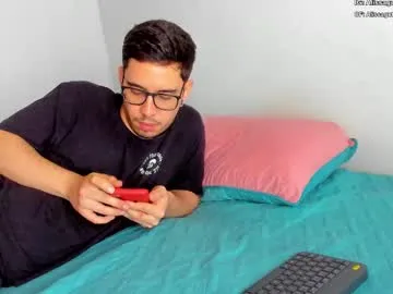 leoandviolet Image 5