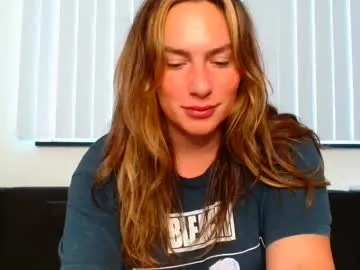 megancox_official Image 14