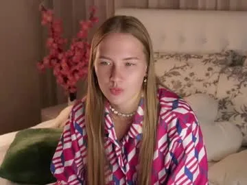 roxanelan's Thumb Image