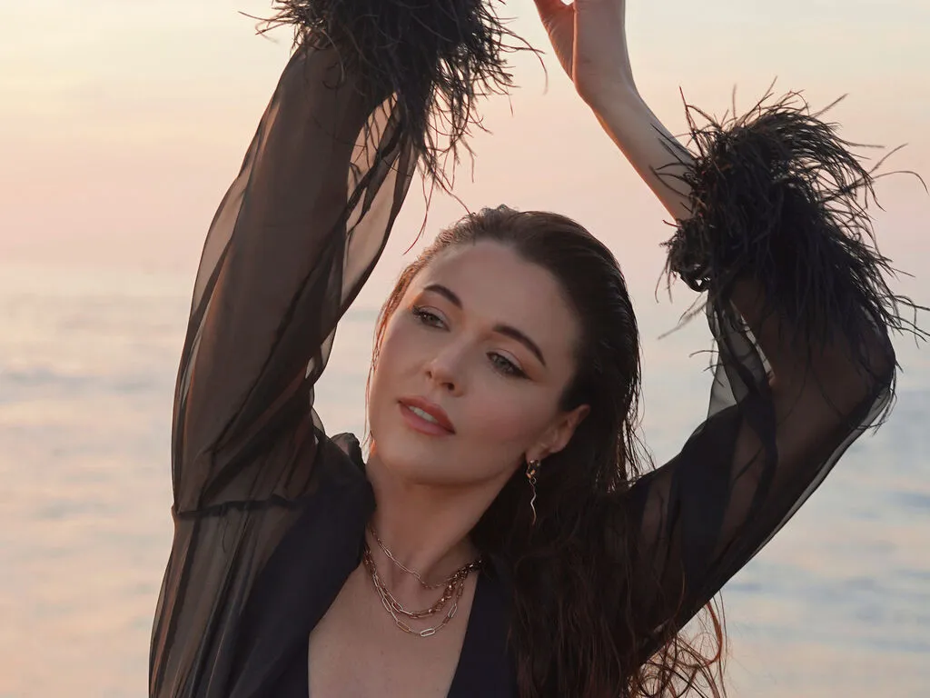 Milanas's Thumb Image