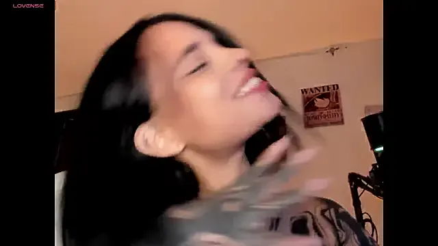 alessia_iris19 Image 17