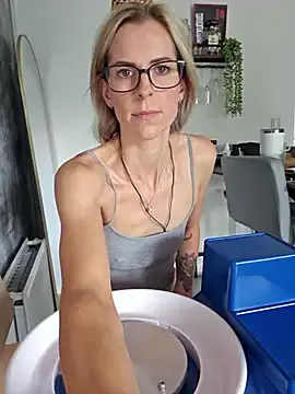 Amber_riivers's Thumb Image