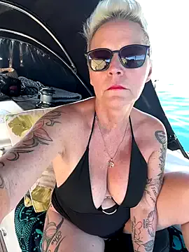 German_Milf Image 15