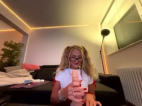 goddesemiiyy Image 18