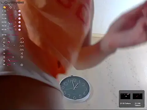 LustfulSarah Image 8