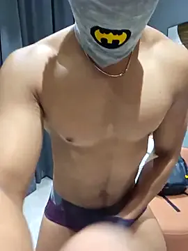 Makeout_artist Image 2