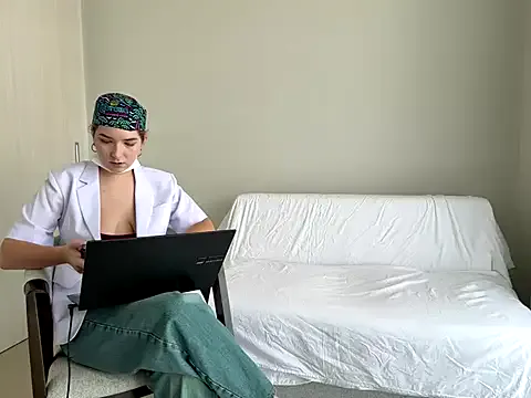 Nura_n_Sarah Image 4