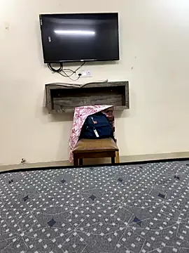 Sandhya_77's Thumb Image