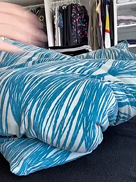 sarah_sky_official Image 19