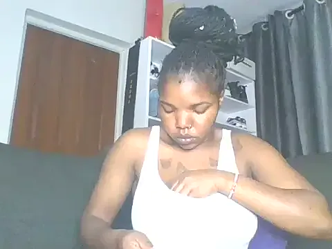 sweet_bigclit Image 14